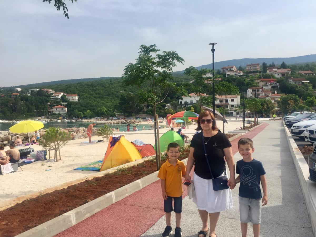 amz AP4 Apartman Jadranovo Kültér fotó
